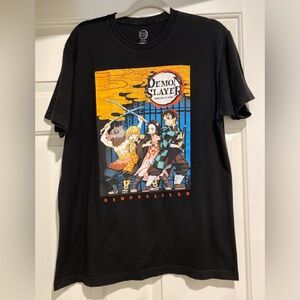 🔹Demon Slayer t shirt men’s large FLAW
